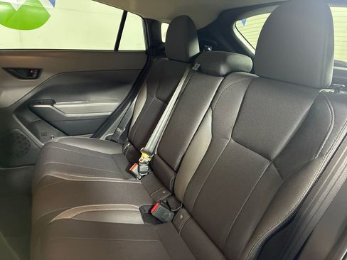 Used 2025 Subaru Crosstrek 2.0i Premium image 25