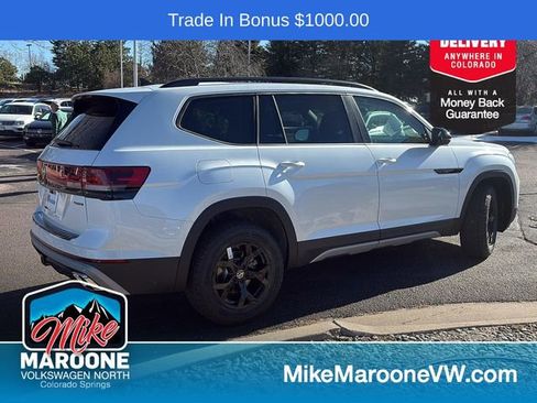 New 2026 Volkswagen Atlas Peak Edition image 6