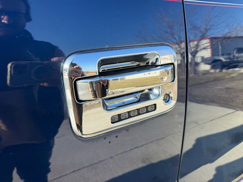 Used 2011 Ford F150 XLT w/ XLT Chrome Pkg image 13