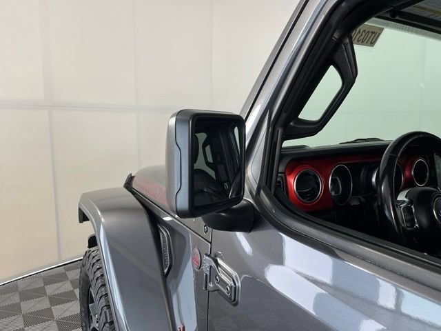 Used 2018 Jeep Wrangler Unlimited Rubicon w/ Dual Top Group AWD/4WD image 14