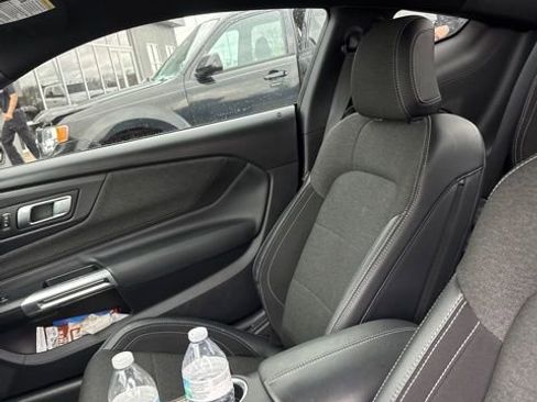 Used 2024 Ford Mustang Coupe image 23