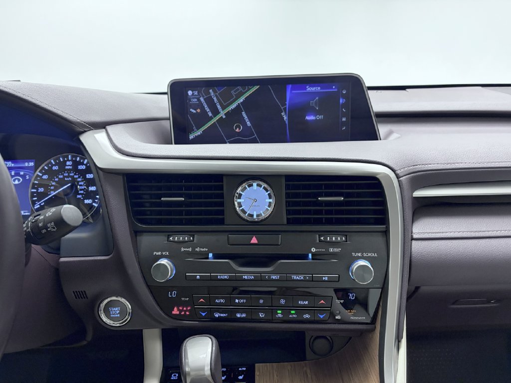 Used 2018 Lexus RX 350L FWD image 18
