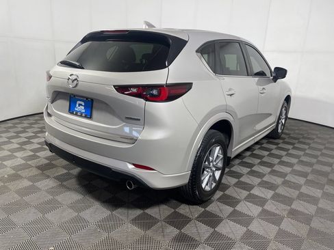 Used 2024 MAZDA CX-5 AWD 2.5 S w/ Select Package image 7