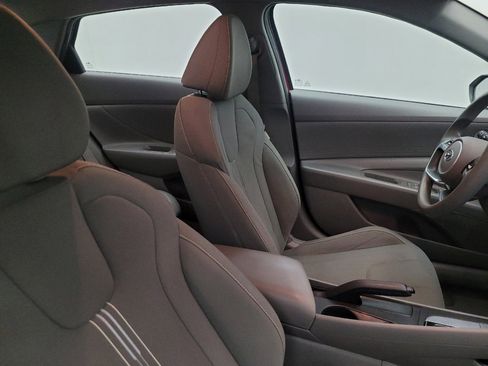 Used 2023 Hyundai Elantra SEL FWD image 21