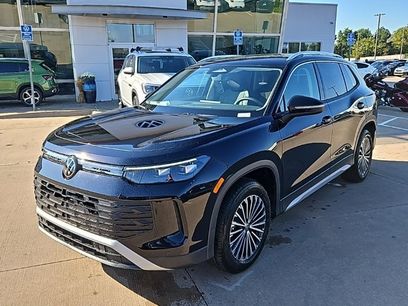 New 2025 Volkswagen Tiguan S
