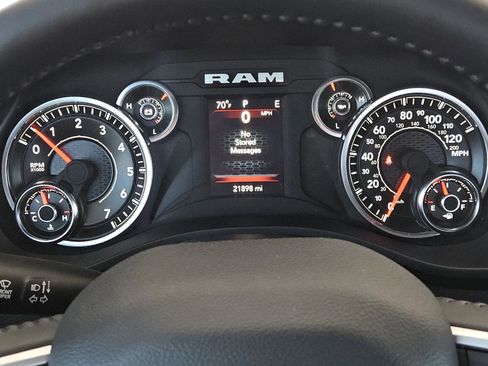 Used 2024 RAM 1500 Big Horn w/ Trailer Tow Group image 21