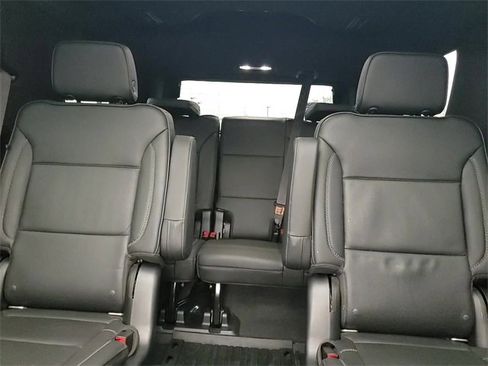 Certified 2022 GMC Yukon Denali image 22