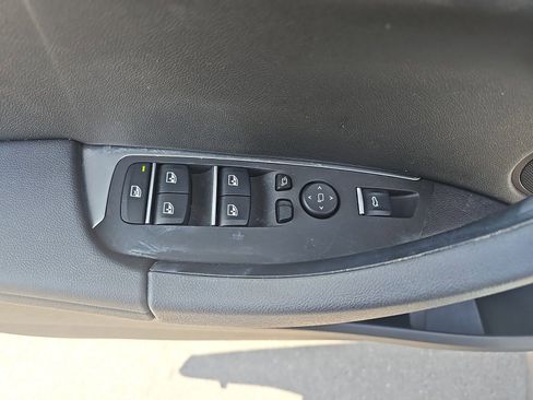 Used 2019 BMW X3 xDrive30i w/ Driving Assistance Package image 13