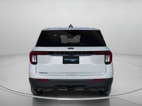 New 2026 Ford Explorer Active image 4