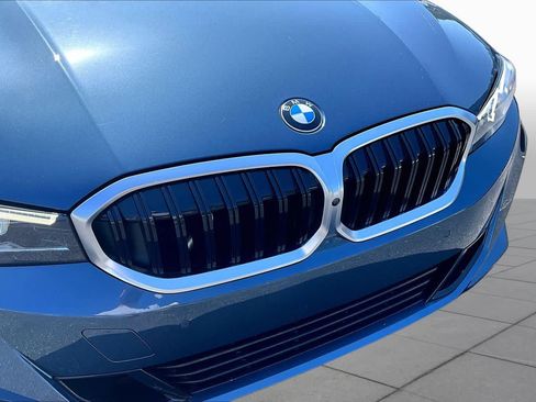 Used 2025 BMW 330i Sedan RWD image 29