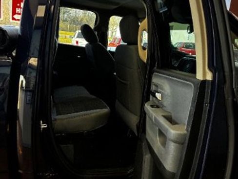 Used 2018 RAM 1500 Big Horn image 27