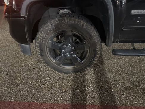 Used 2017 GMC Sierra 1500 2WD Double Cab w/ Elevation Edition image 6