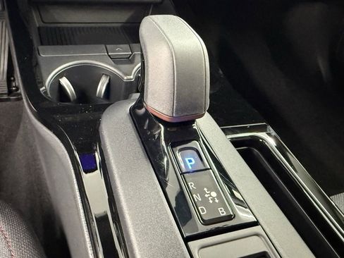 New 2026 Toyota Prius SE image 21