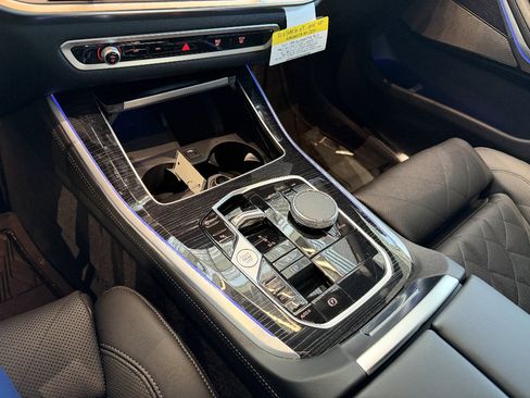 New 2026 BMW X5 xDrive40i w/ M Sport Package AWD/4WD image 10
