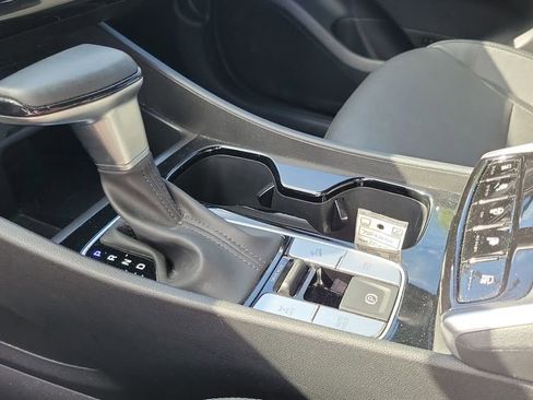 Used 2024 Hyundai Santa Cruz Limited image 18