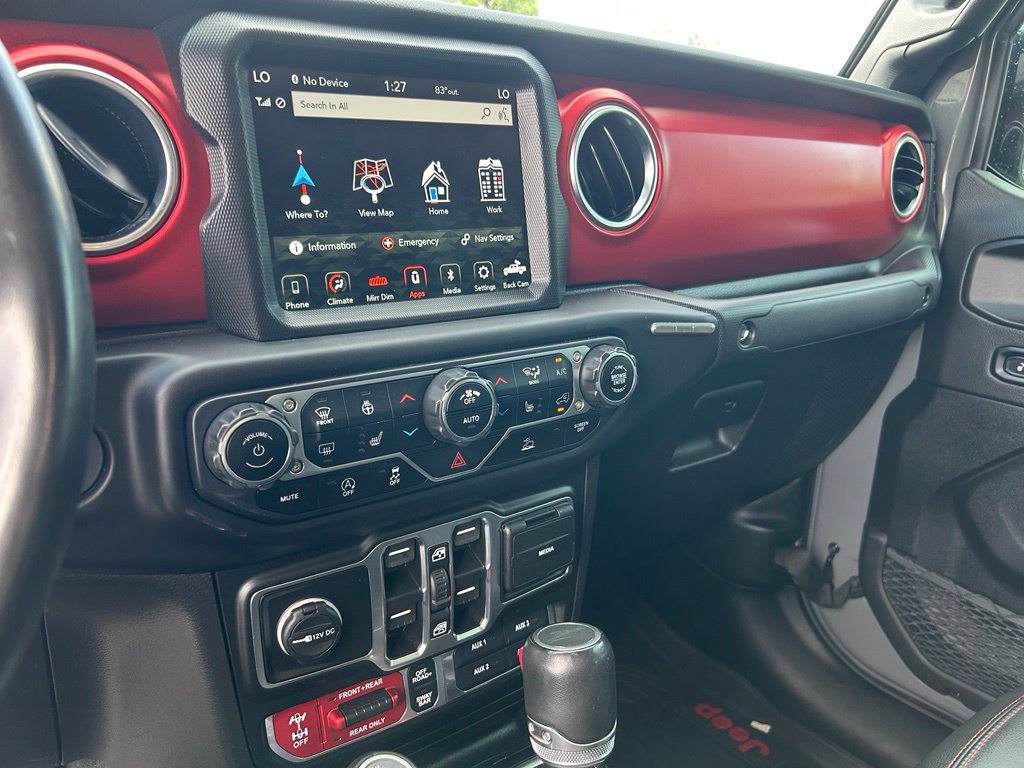 Used 2022 Jeep Gladiator Rubicon w/ LED Lighting Group AWD/4WD image 17