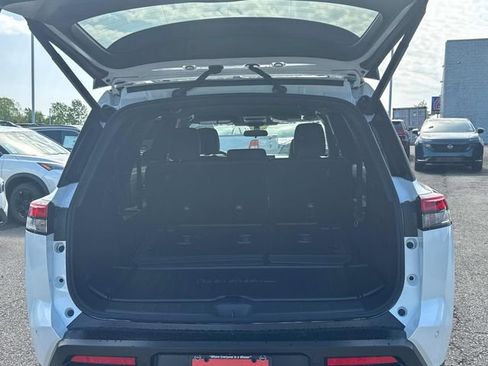 New 2026 Nissan Pathfinder Rock Creek AWD/4WD image 13