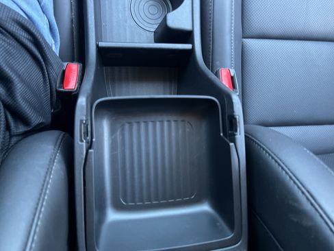 Used 2025 Hyundai Kona Limited AWD/4WD image 33