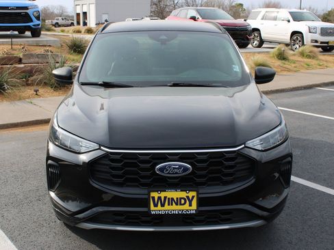 Used 2024 Ford Escape ST-Line FWD image 3