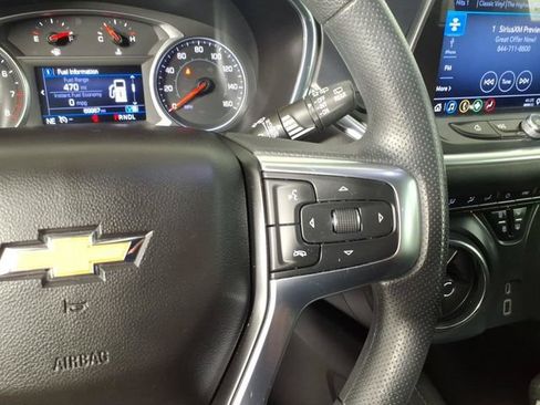 Used 2021 Chevrolet Blazer LT FWD image 17