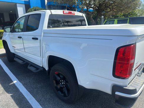 Used 2019 Chevrolet Colorado LT w/ Redline Special Edition image 4