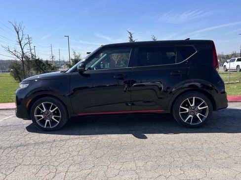 Used 2022 Kia Soul GT-Line image 4