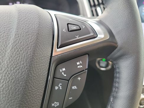 Used 2024 Ford Edge SEL w/ Convenience Package AWD/4WD image 16