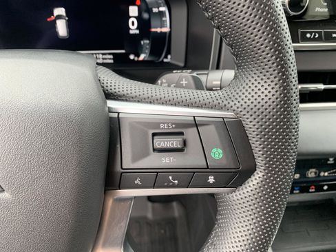 Used 2023 Mitsubishi Outlander SEL image 23