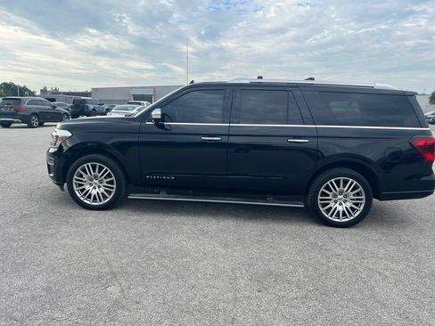 Used 2022 Ford Expedition Max Platinum AWD/4WD image 6