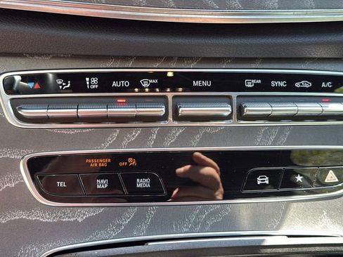 Used 2021 Mercedes-Benz E 350 4MATIC Sedan image 34