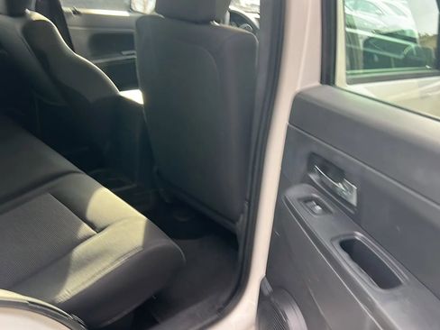 Used 2009 Jeep Liberty Sport image 18