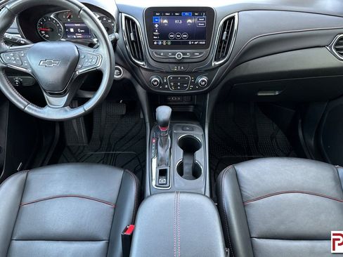 Certified 2022 Chevrolet Equinox RS w/ RS Leather Package image 15