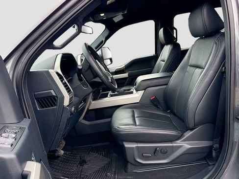 Certified 2022 Ford F250 Lariat w/ Lariat Ultimate Package image 23