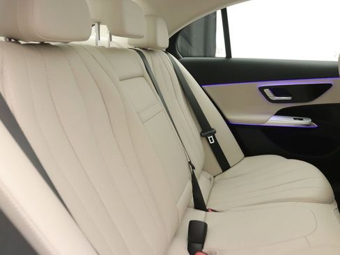 New 2026 Mercedes-Benz E 350 Sedan image 10