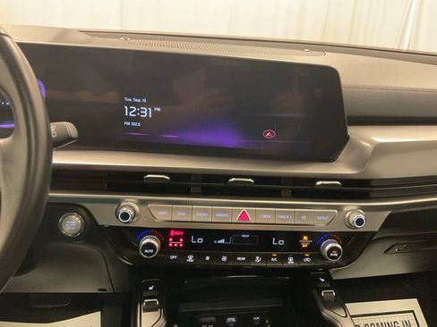 Used 2025 Kia Telluride S AWD/4WD image 7