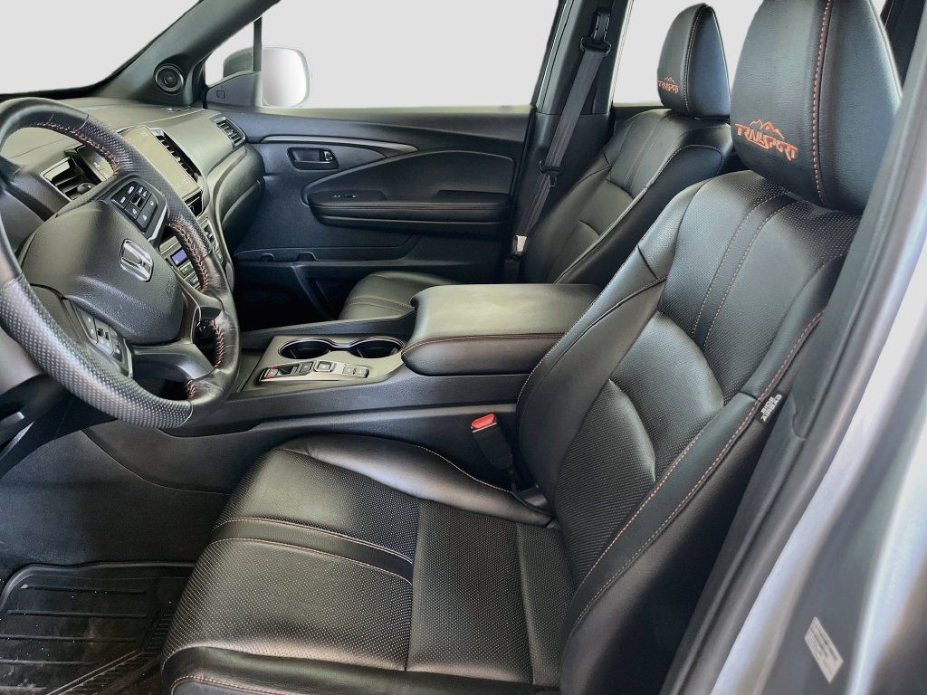 Used 2025 Honda Ridgeline TrailSport image 21