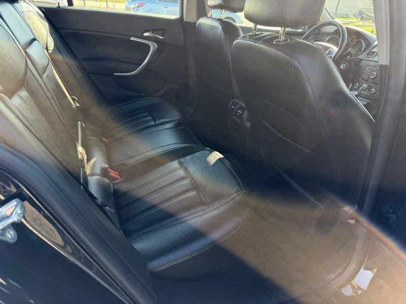 Used 2011 Buick Regal CXL FWD image 5