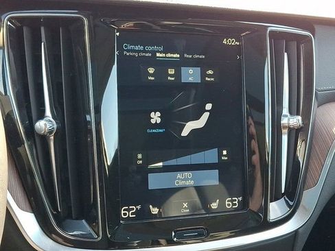 Used 2020 Volvo V60 T5 Cross Country w/ Protection Package Premier AWD/4WD image 19