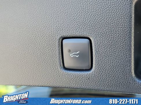 Certified 2023 Ford Escape ST-Line w/ Tech Pack #1 FWD image 8