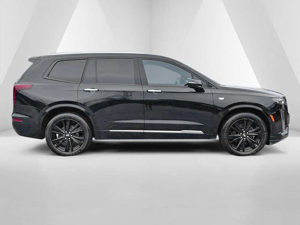 Used 2023 Cadillac XT6 Premium Luxury FWD image 9