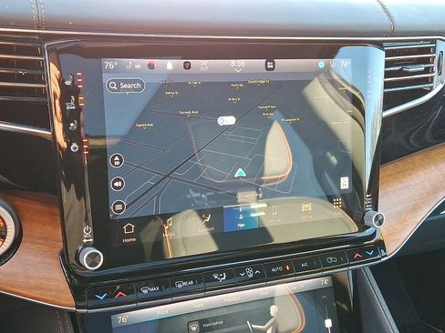 Certified 2024 Jeep Grand Wagoneer Series III w/ Rear Seat Video Group 1 image 26