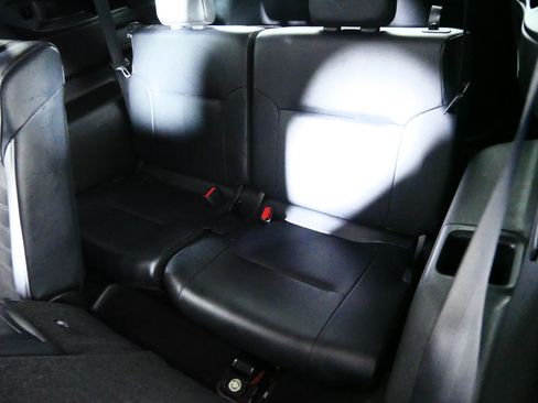 Used 2024 Mitsubishi Outlander SE FWD image 33