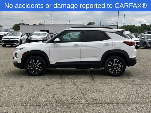 Certified 2023 Chevrolet TrailBlazer ACTIV AWD/4WD image 2