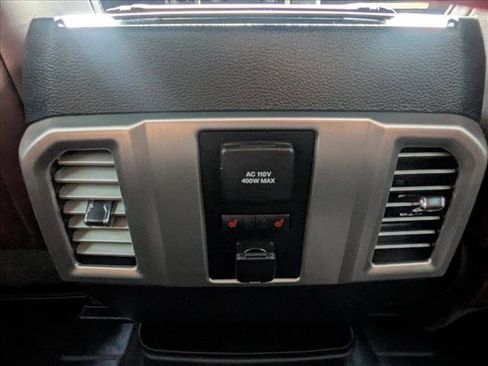 Used 2016 Ford F150 Platinum w/ Equipment Group 701A Luxury image 19