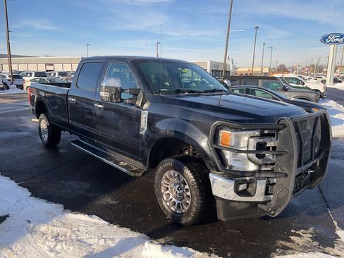 Used 2020 Ford F350 XLT w/ XLT Premium Package image 3
