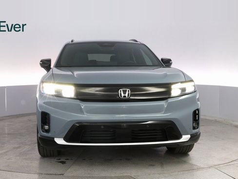 Used 2024 Honda Prologue Touring image 3