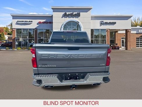Used 2022 Chevrolet Silverado 1500 LTZ image 6