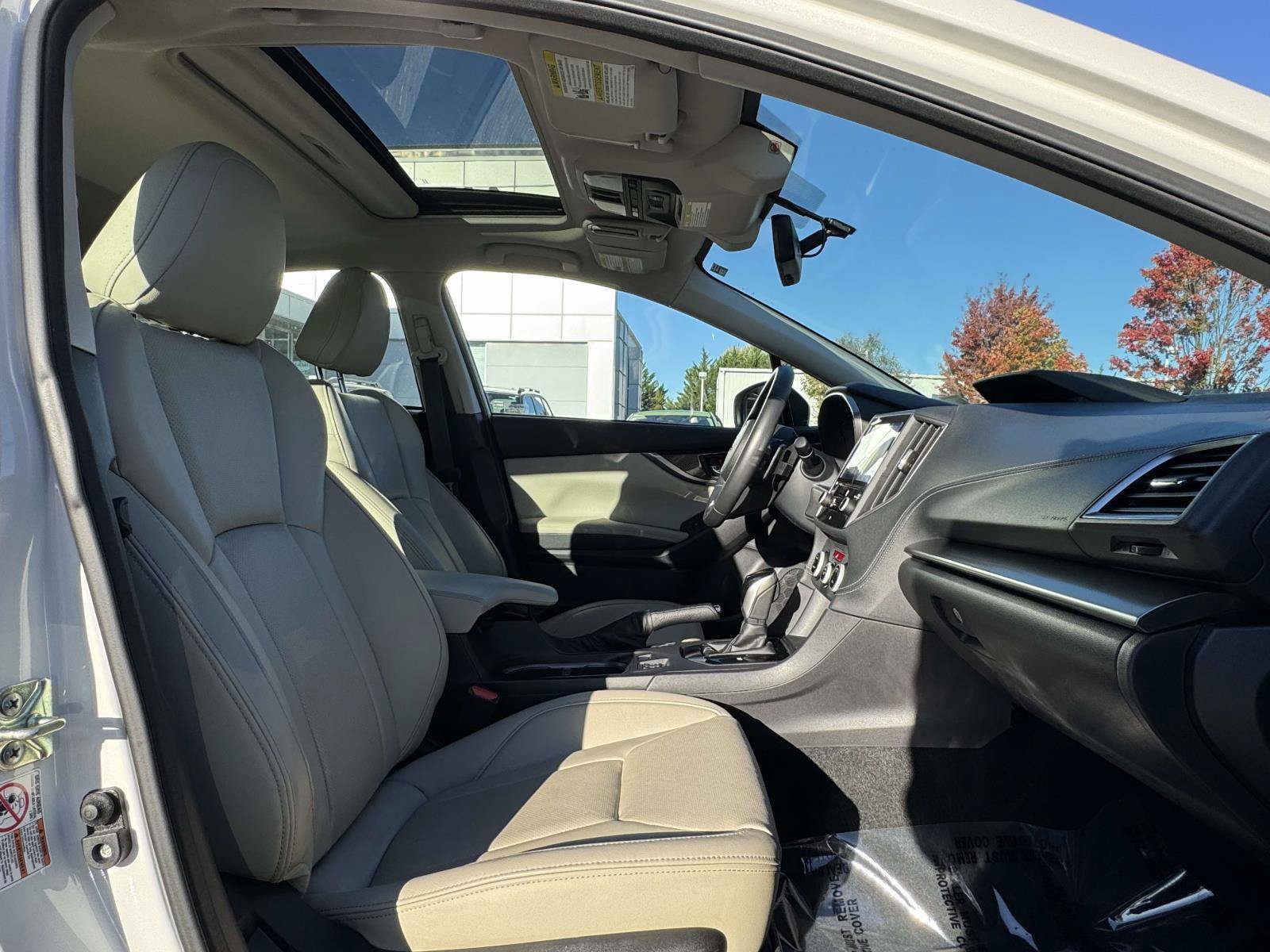 Used 2017 Subaru Impreza 2.0i Limited w/ Moonroof/BSD & Rcta/Eyesight AWD/4WD image 9