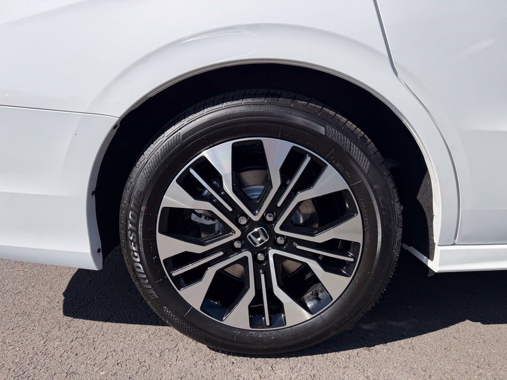 New 2026 Honda Odyssey Elite image 9