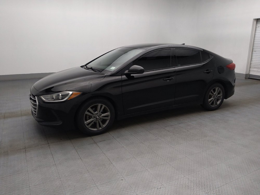 Used 2017 Hyundai Elantra SE FWD image 2